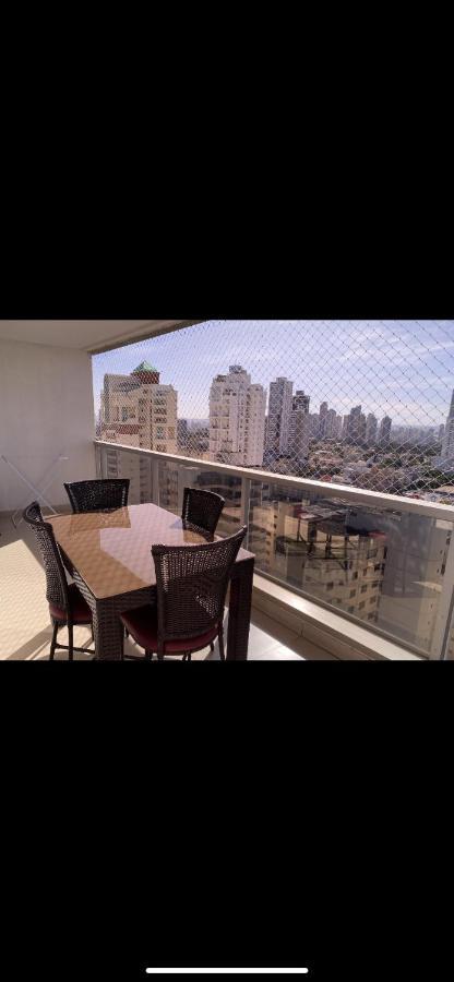 Gyn Temporada! Flat Proximo Ao Parque Vaca Brava! Appartement Goiânia Buitenkant foto